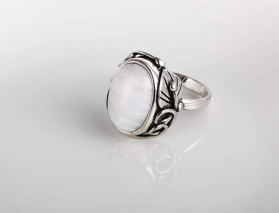 New Vintage 925 Sterling Silver Moon Stone Ring from Almas Collections