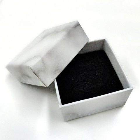 Image of Vintage 925 Sterling Silver MoonStone Ring gift box from Almas Collections