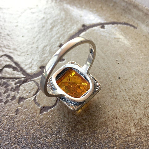 Baltic Amber Natural Silver Golden Amber Flower Vintage Rings from Almas Collections