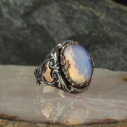 Image of Moonstone Gemstone in 925 Sterling Silver Ring, Real Natural Stone Vintage Rings in sizes 6-14 from Almas Collections
