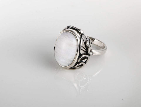 Image of New Vintage 925 Sterling Silver Moon Stone Ring from Almas Collections
