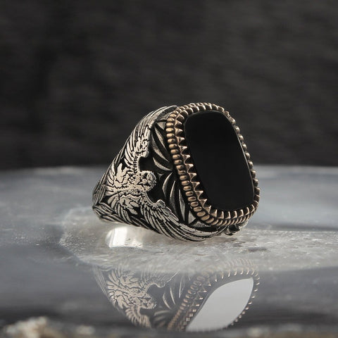 Image of Vintage Sterling Silver Black Natural Onyx Stone Ring from Almas Collections