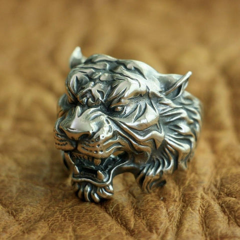 Image of New Tiger 925 Sterling Silver Ring angle view from Almas Collections